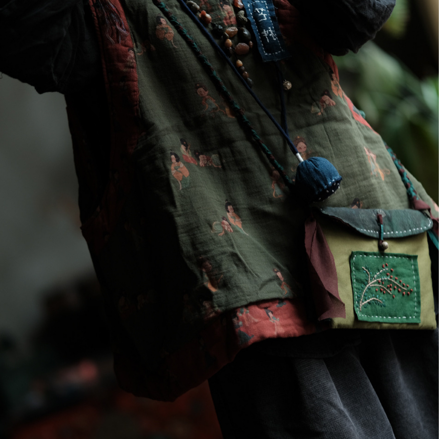 Vintage Patchwork El İşlemeli Crossbody Çanta