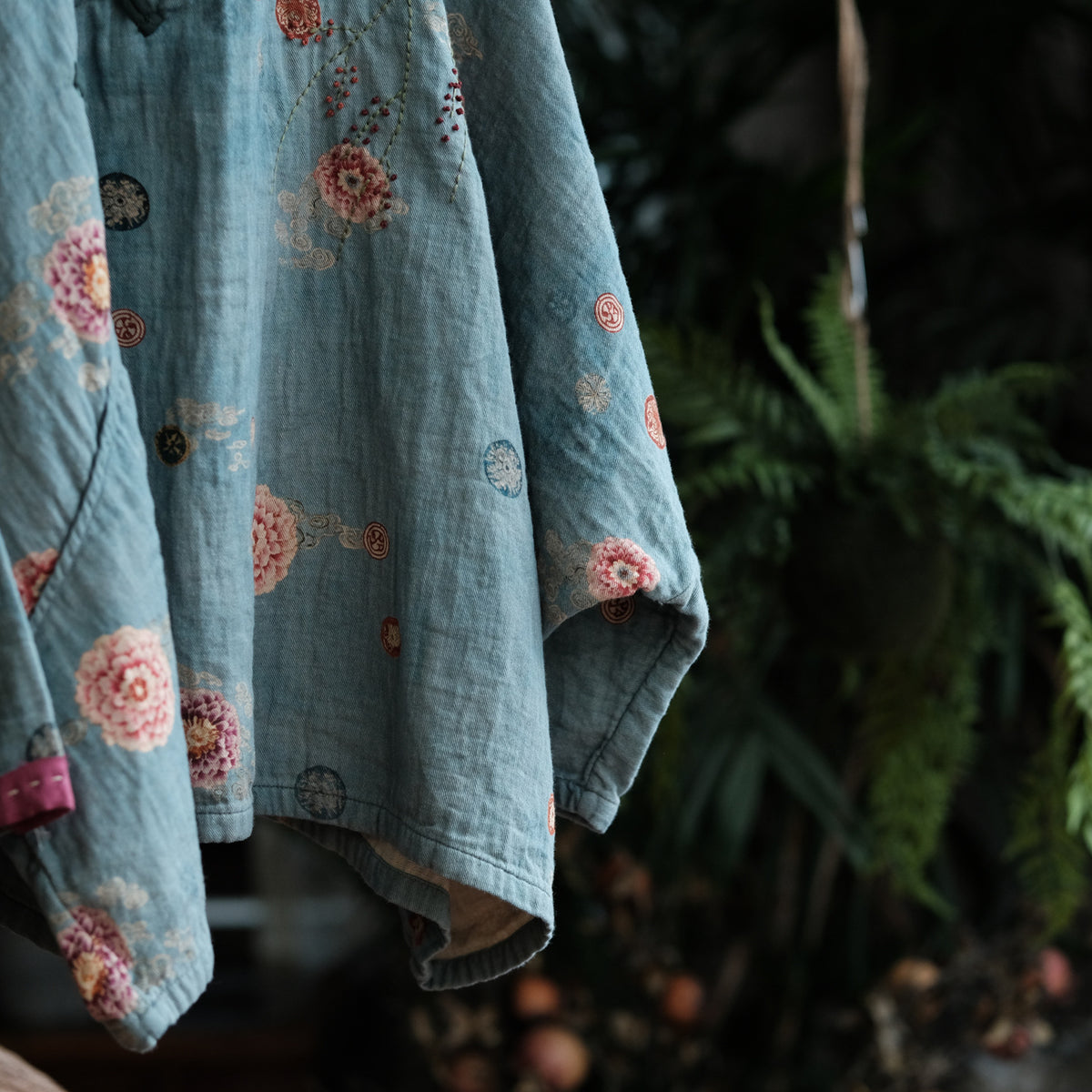 Blue Peony Çiçek İşlemeli Pamuk Bluz