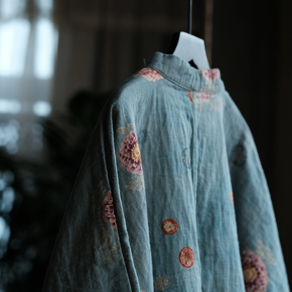 Blue Peony Çiçek İşlemeli Pamuk Bluz