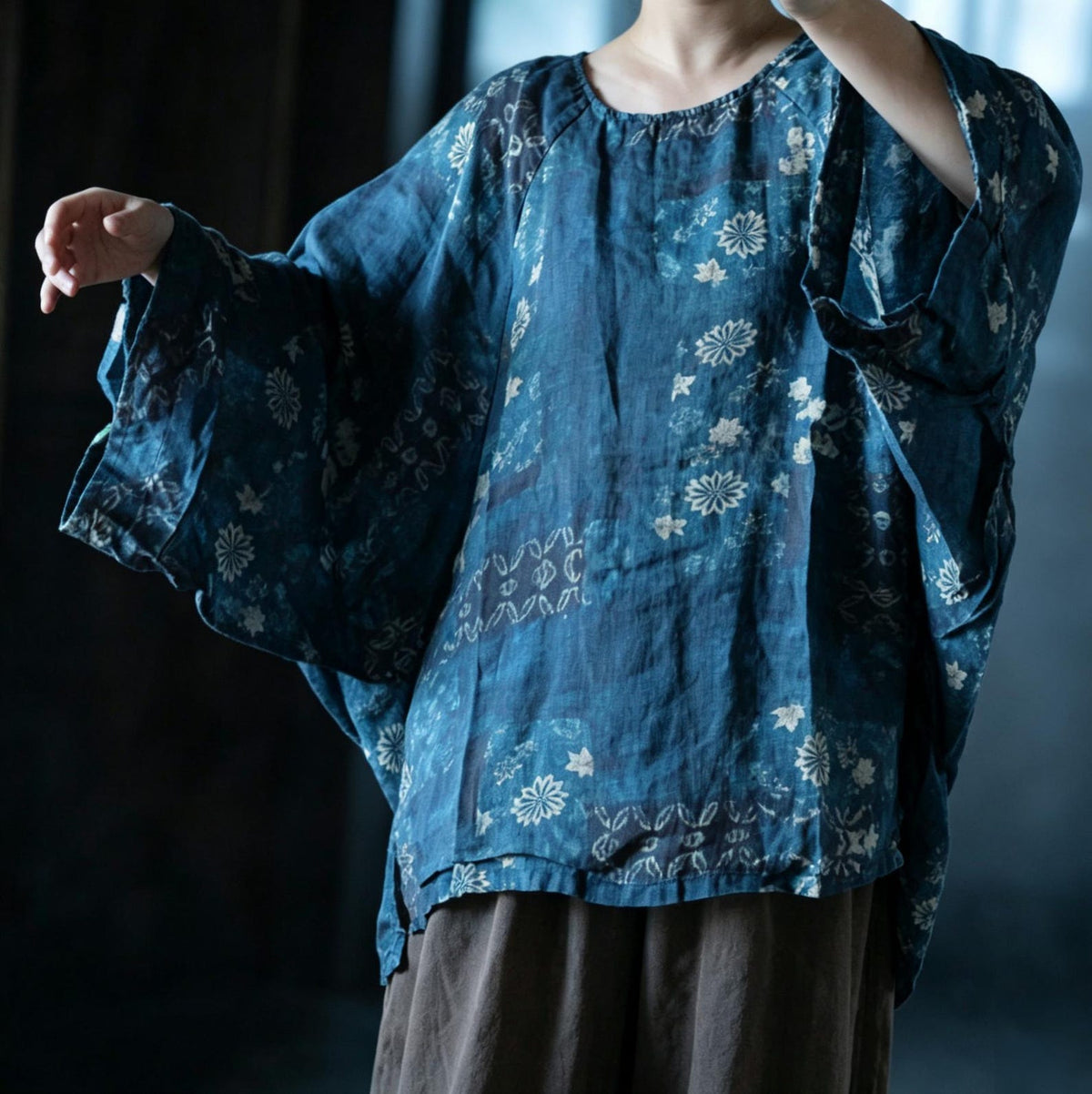 Indigo Reverie Çiçekli Rami Bluz 5